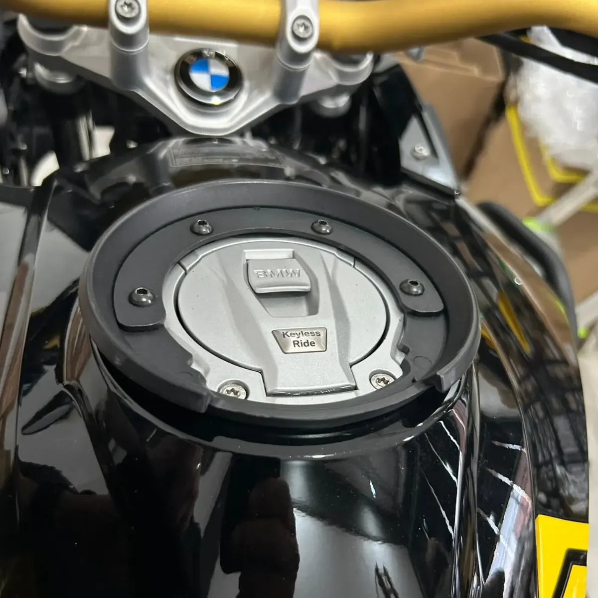 Flange Bf11 Tanque Padrão Bmw R1200-1250 Gs850 2025/26+